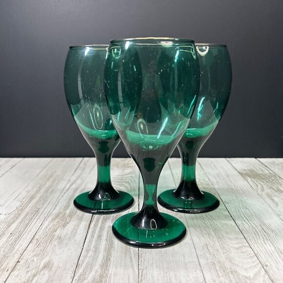 Vintage Libbey Juniper Teardrop Wine Water Goblets Green Gold Rims - Set Of 3 - Picture 1 of 4